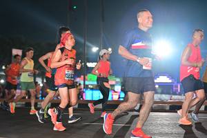 BIB: 47276
                            <button type="button" onclick="openModal(15094753)" class="btn btn-primary btn-sm float-right btn-popup" data-toggle="modal" data-target=".modal-high-quality">
                        <i class="fas fa-shopping-cart"></i> Add to Cart
                    </button>
                                            <button type="button" onclick="isThisMe(15094753, true)" class="btn btn-success btn-sm float-right btn-popup btn-isme hidden" data-toggle="tooltip" data-placement="bottom" title="นี่คือรูปของคุณใช่ไหม คลิกที่นี่เพื่อเอาเข้าอัลบั้ม">
                        <i class="fas fa-plus"></i> Add to album
                    </button>
                    <button type="button" onclick="isThisMe(15094753, false)" class="btn btn-warning btn-sm float-right btn-popup btn-isnotme hidden">
                        <i class="fas fa-ban"></i> Remove from album
                    </button>